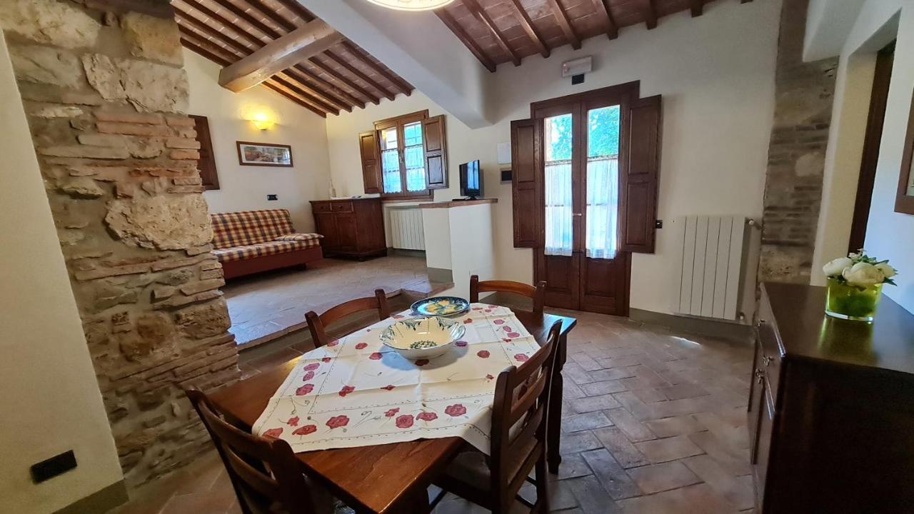 Agriturismo Casavaiano Gambassi Terme Exterior foto