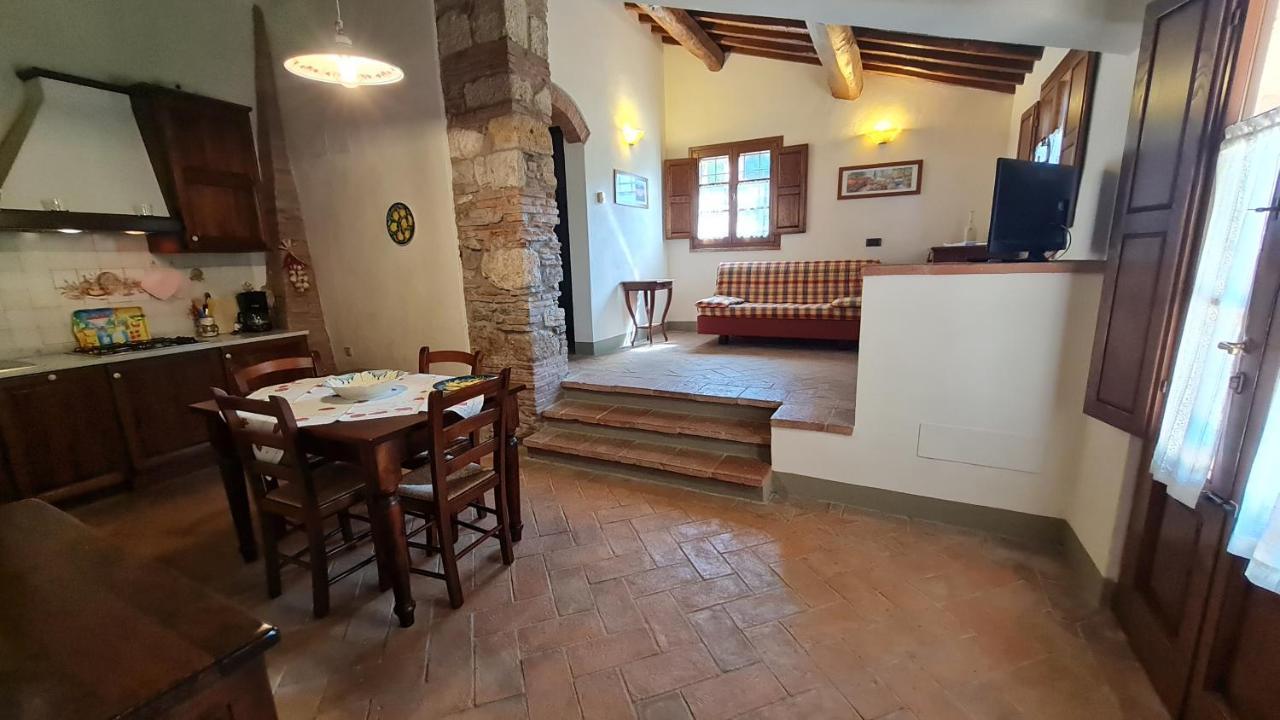 Agriturismo Casavaiano Gambassi Terme Exterior foto